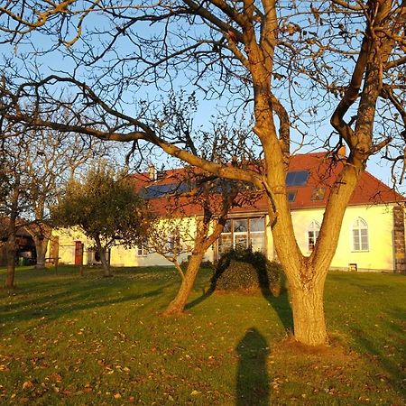 Ferienwohnung Rittergut Rossendorf เดรสเดน ภายนอก รูปภาพ